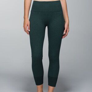 Lululemon Ebb to Street Pant Size 8 Heathered Fuel Green EUC